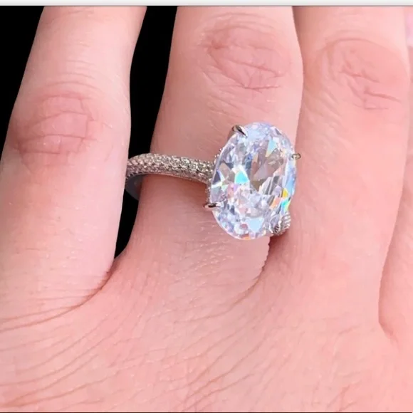 PLATINUM OVAL CUT 5 CARAT ENGAGEMENT RING - Picture 6 of 10